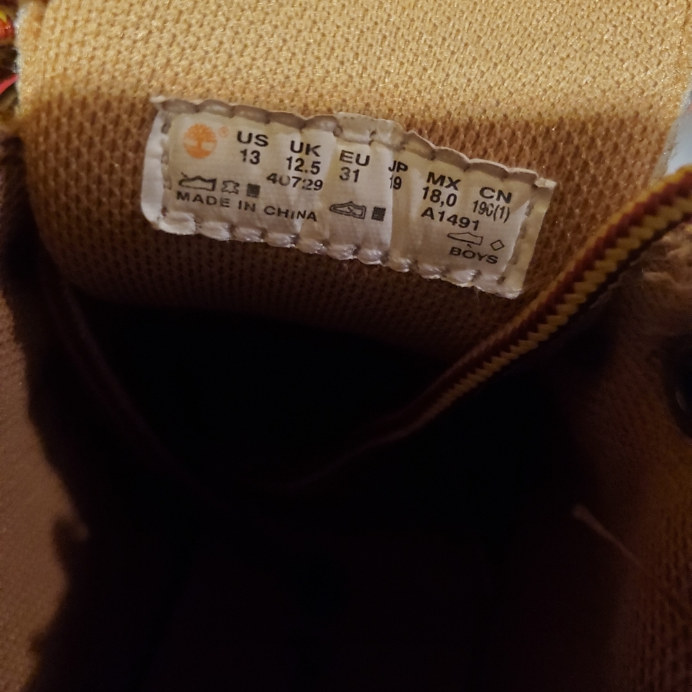 Timberland Boots - Picture 3 of 4